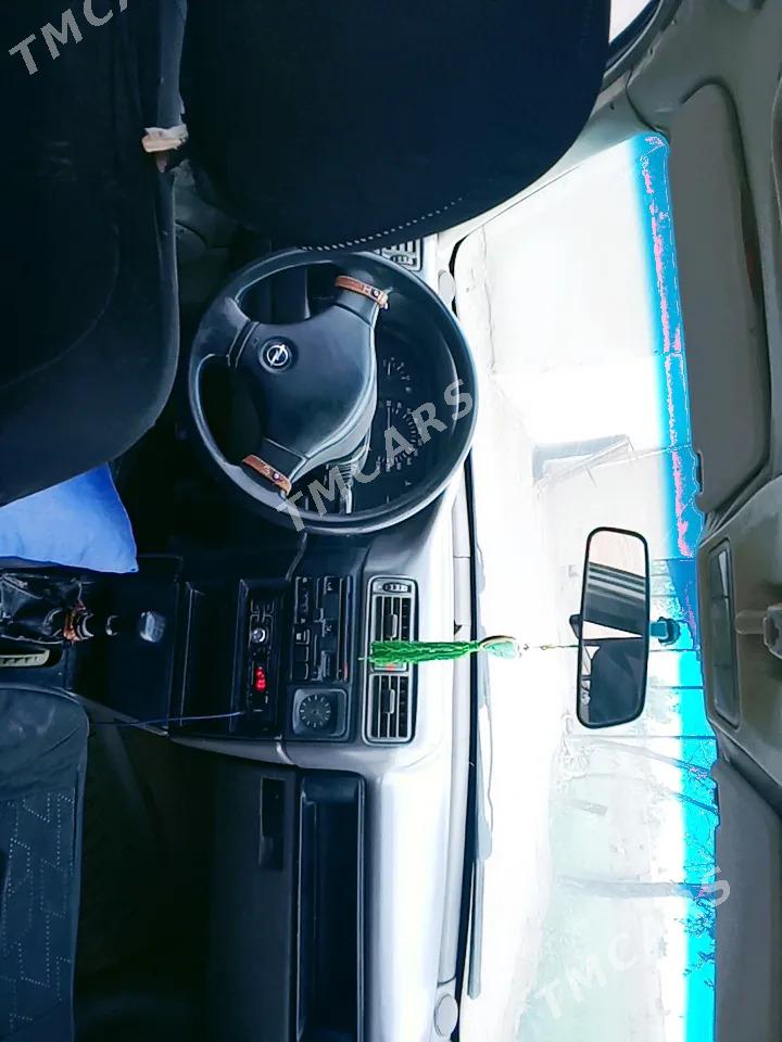 Opel Vectra 1992 - 27 000 TMT - Gurbansoltan Eje - img 5