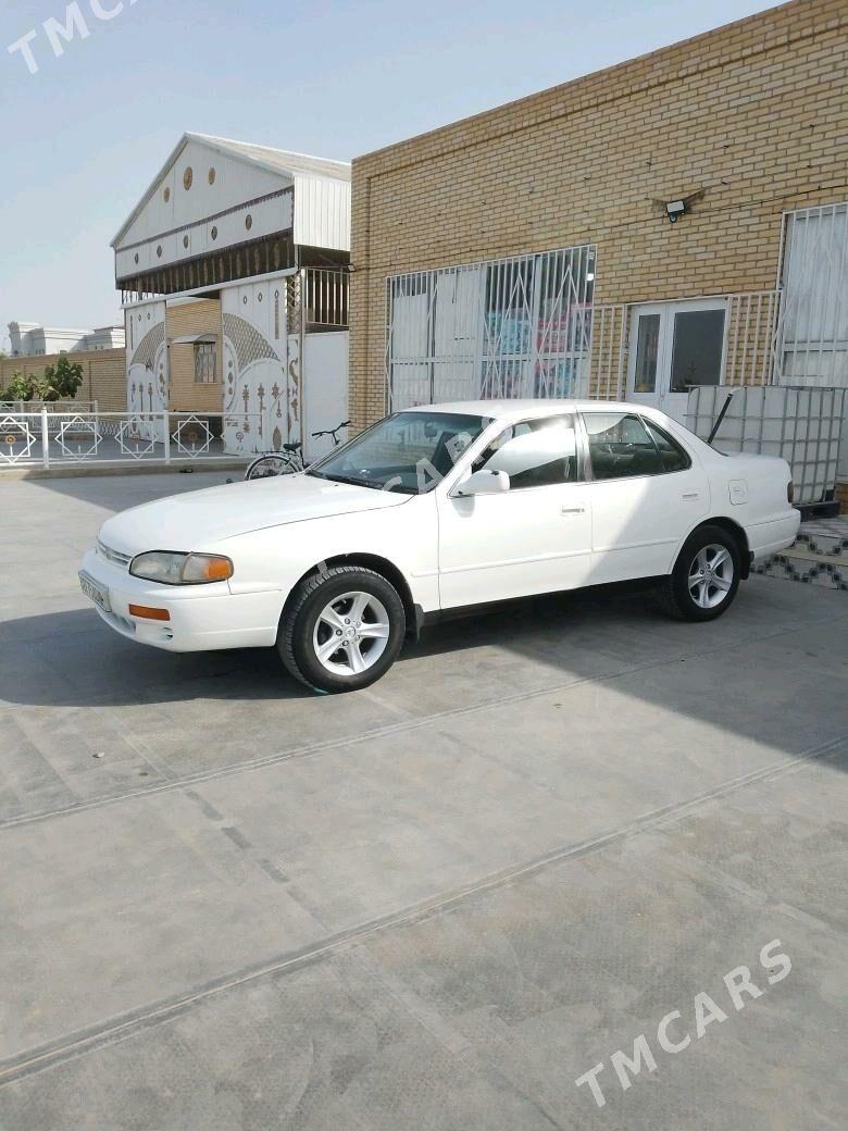 Toyota Camry 1996 - 98 000 TMT - Байрамали - img 2