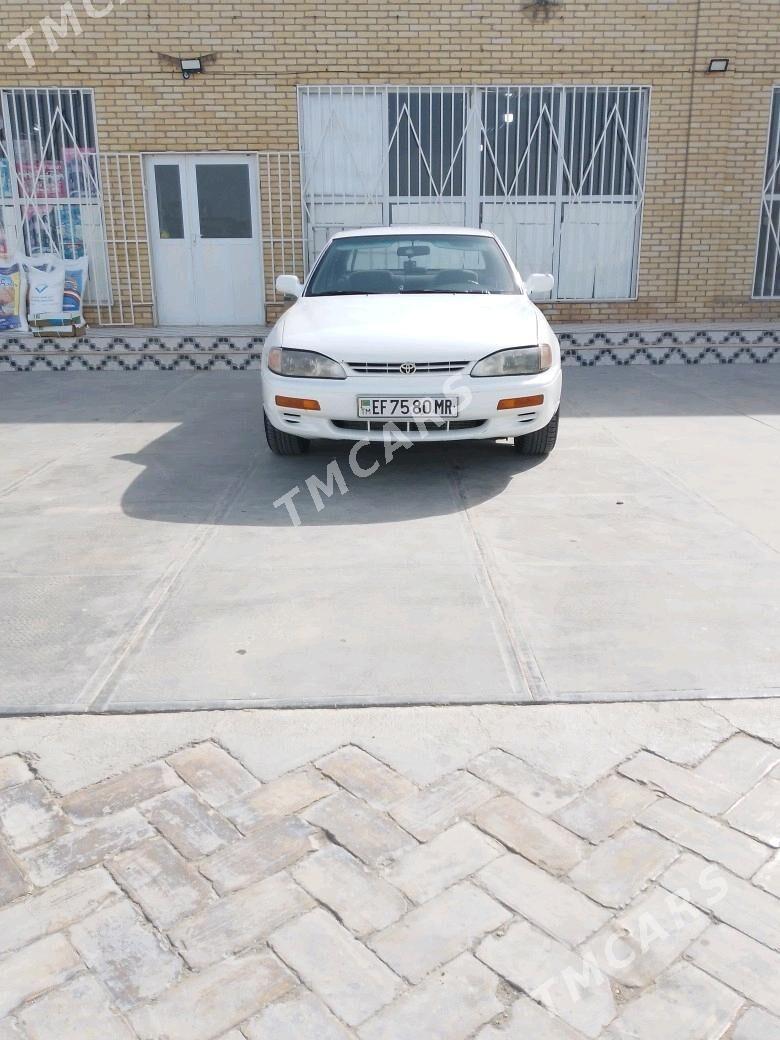 Toyota Camry 1996 - 98 000 TMT - Байрамали - img 5