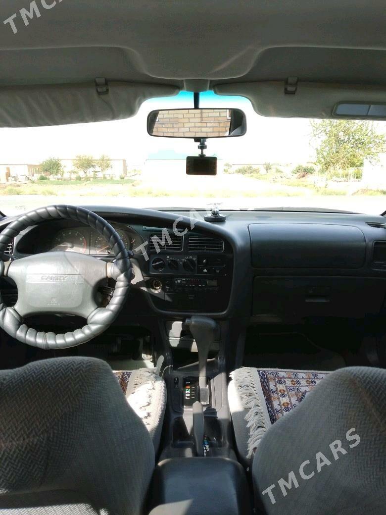 Toyota Camry 1996 - 98 000 TMT - Байрамали - img 8