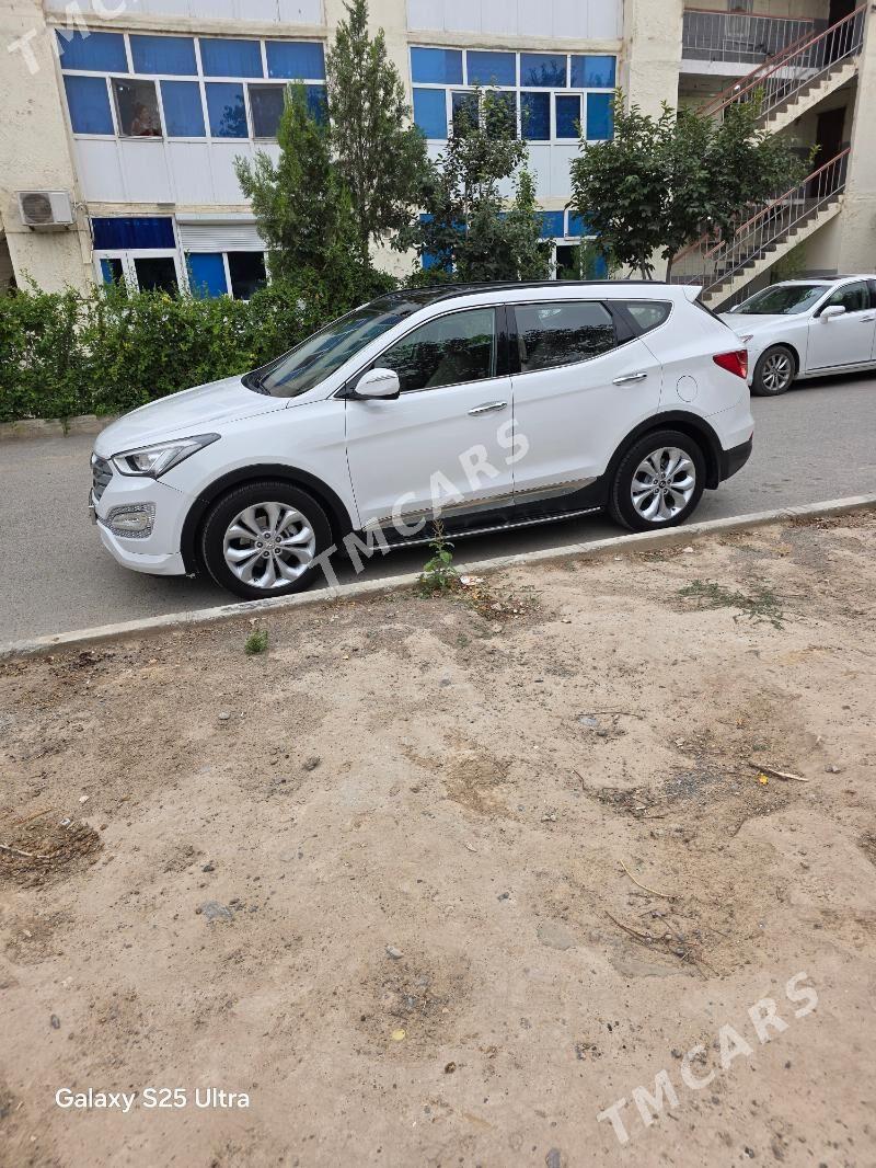 Hyundai Santa Fe 2013 - 240 000 TMT - Ашхабад - img 3