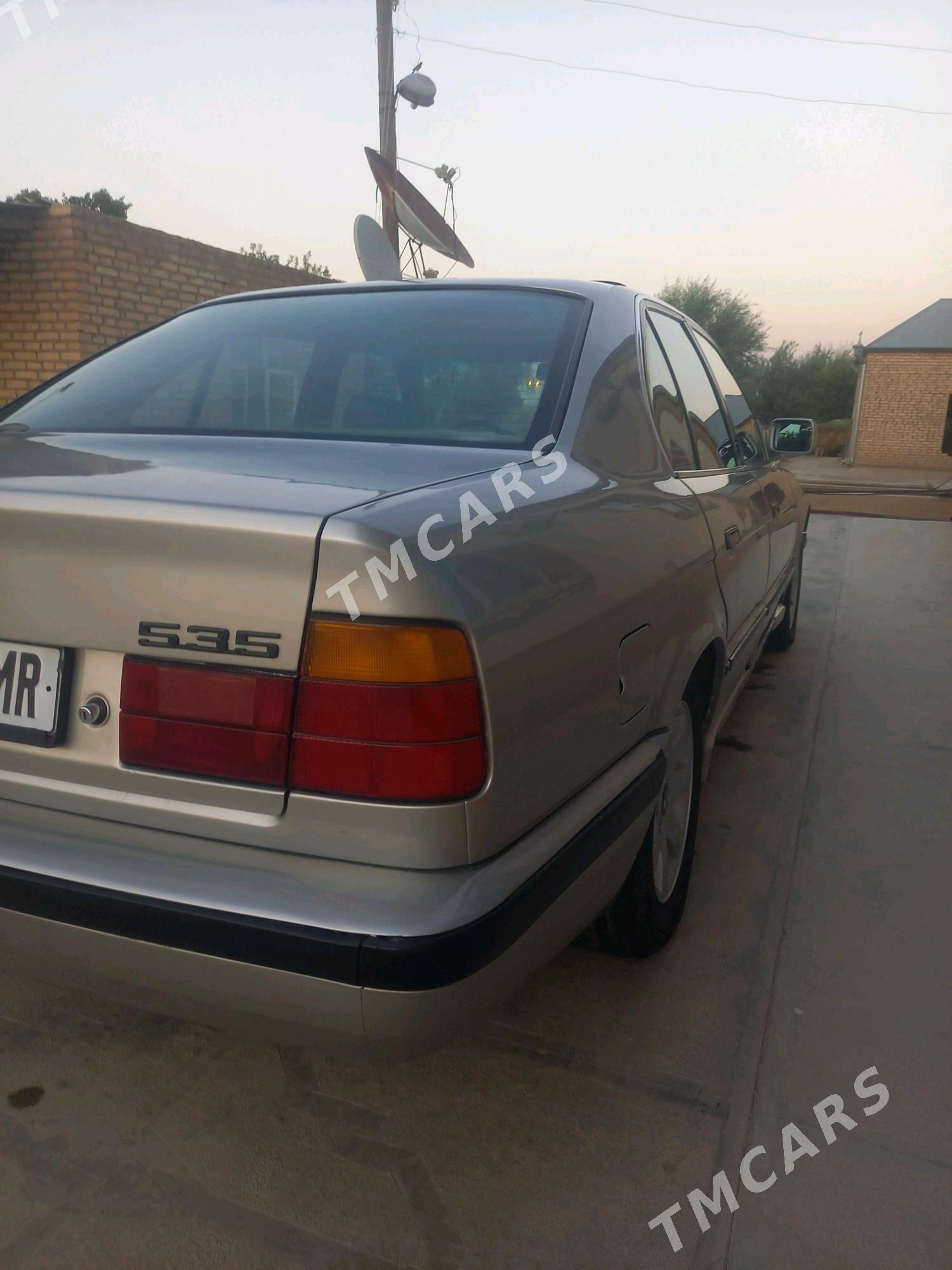 BMW 535 1990 - 50 000 TMT - Mary - img 5