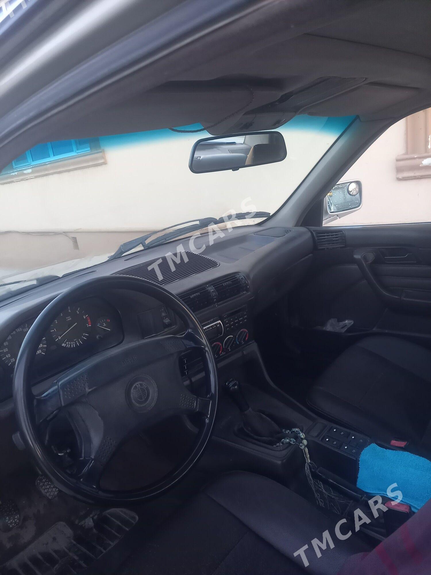 BMW 535 1990 - 50 000 TMT - Mary - img 6