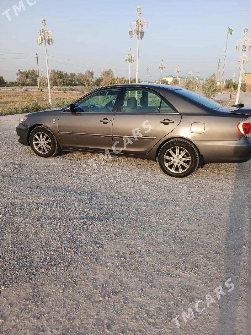 Toyota Camry 2005 - 158 000 TMT - Халач - img 5
