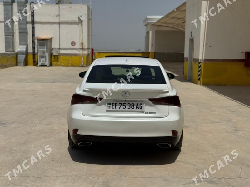 Lexus IS 2018 - 300 000 TMT - Aşgabat - img 2