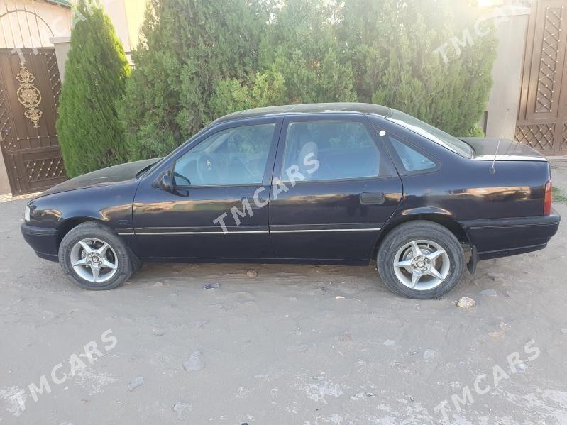 Opel Vectra 1990 - 34 000 TMT - Дашогуз - img 3