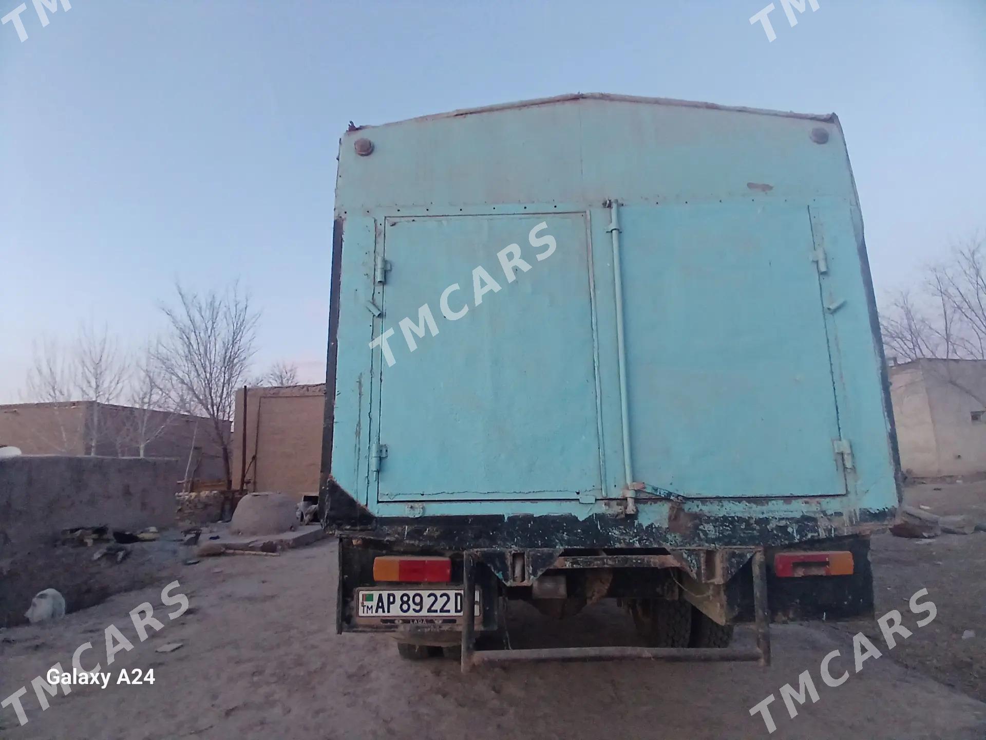 Zil 130 1980 - 40 000 TMT - етр. Туркменбаши - img 3