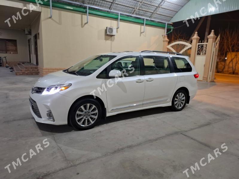 Toyota Sienna 2019 - 500 000 TMT - Ашхабад - img 6