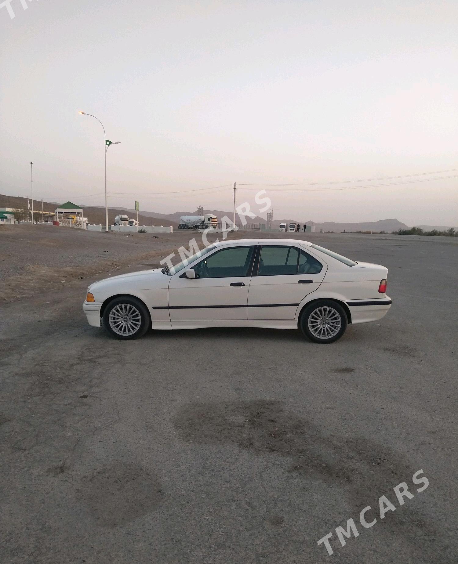 BMW 3 Series 1991 - 50 000 TMT - Türkmenbaşy etr. - img 4
