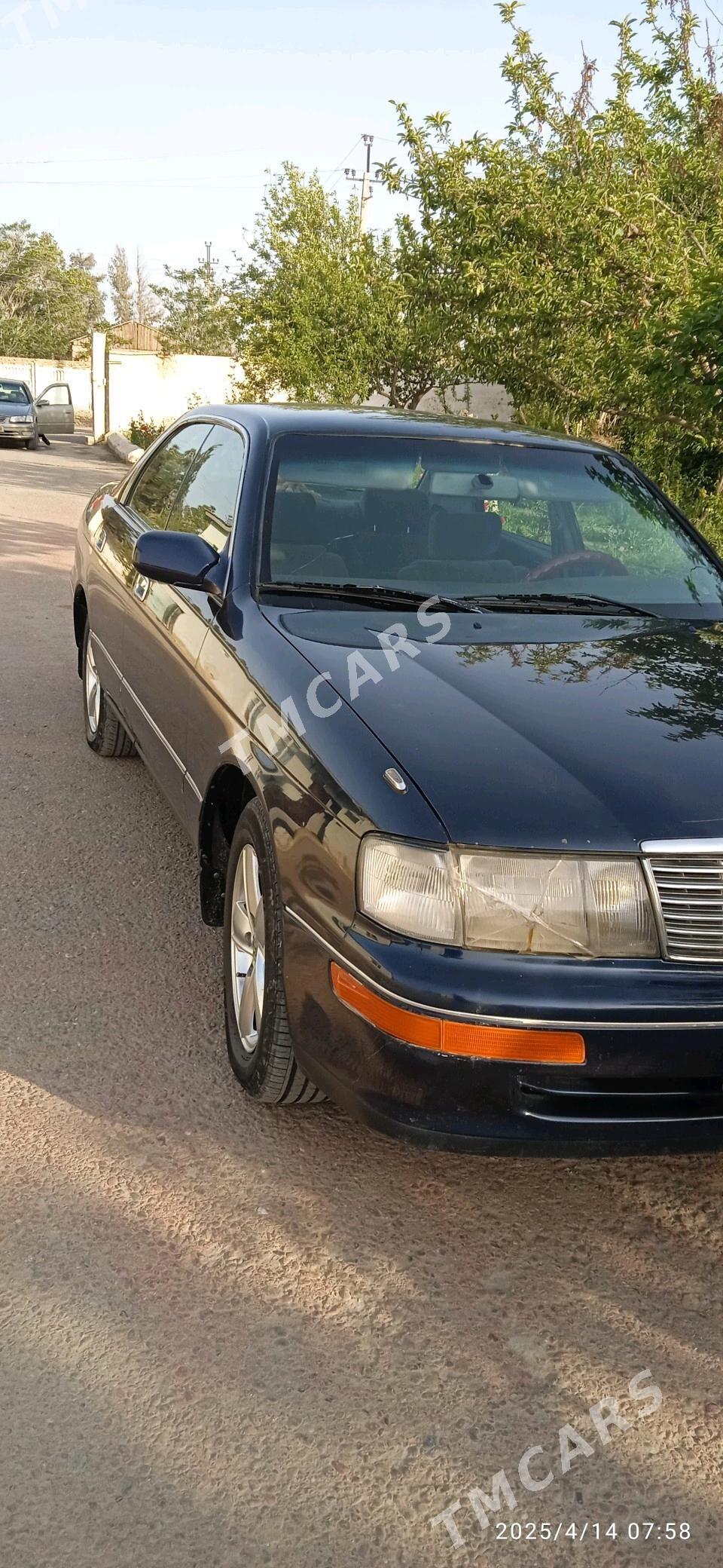 Toyota Camry 1992 - 50 000 TMT - Векильбазар - img 4