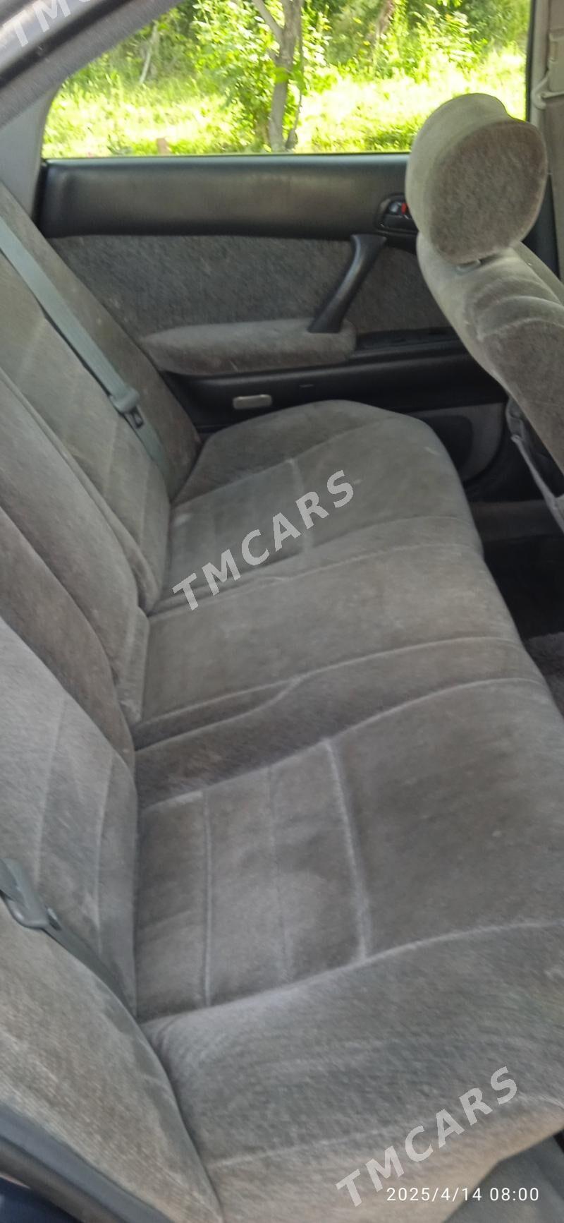Toyota Camry 1992 - 50 000 TMT - Векильбазар - img 5