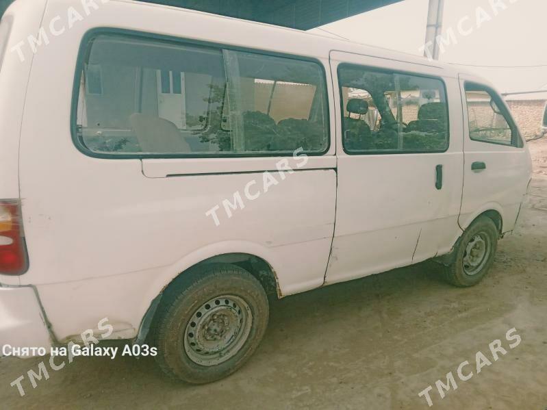 Kia Bongo 2004 - 60 000 TMT - Туркменгала - img 3