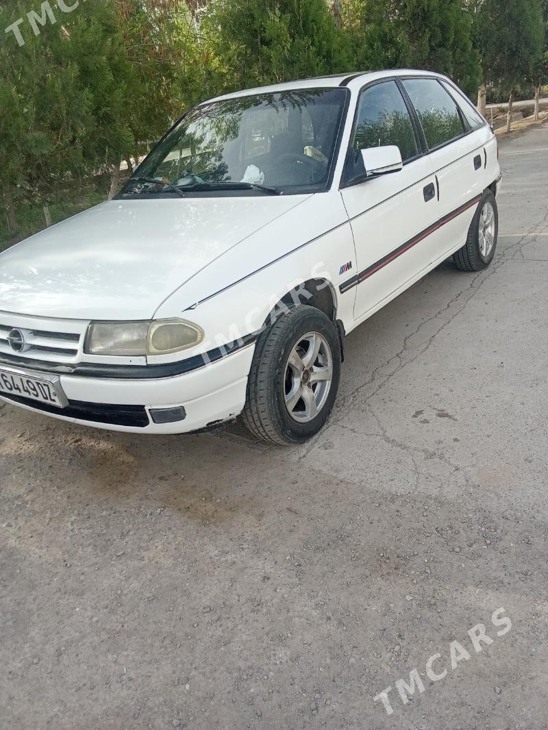 Opel Astra 1993 - 35 000 TMT - Gurbansoltan Eje - img 3