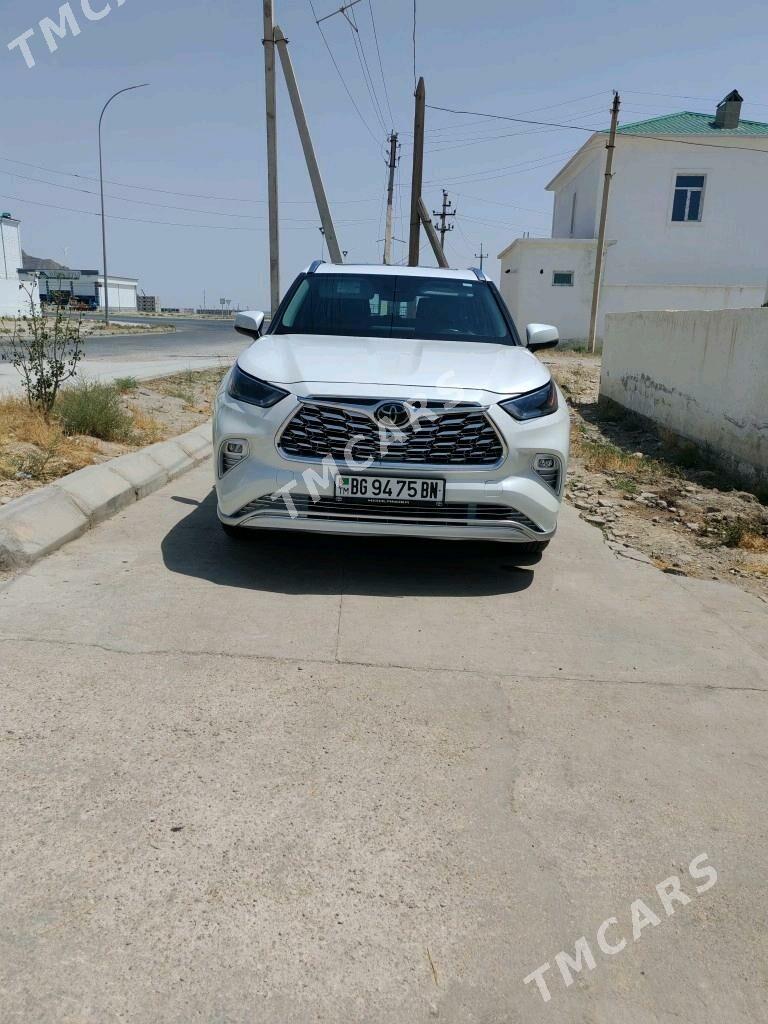 Toyota Highlander 2020 - 600 000 TMT - Balkanabat - img 2