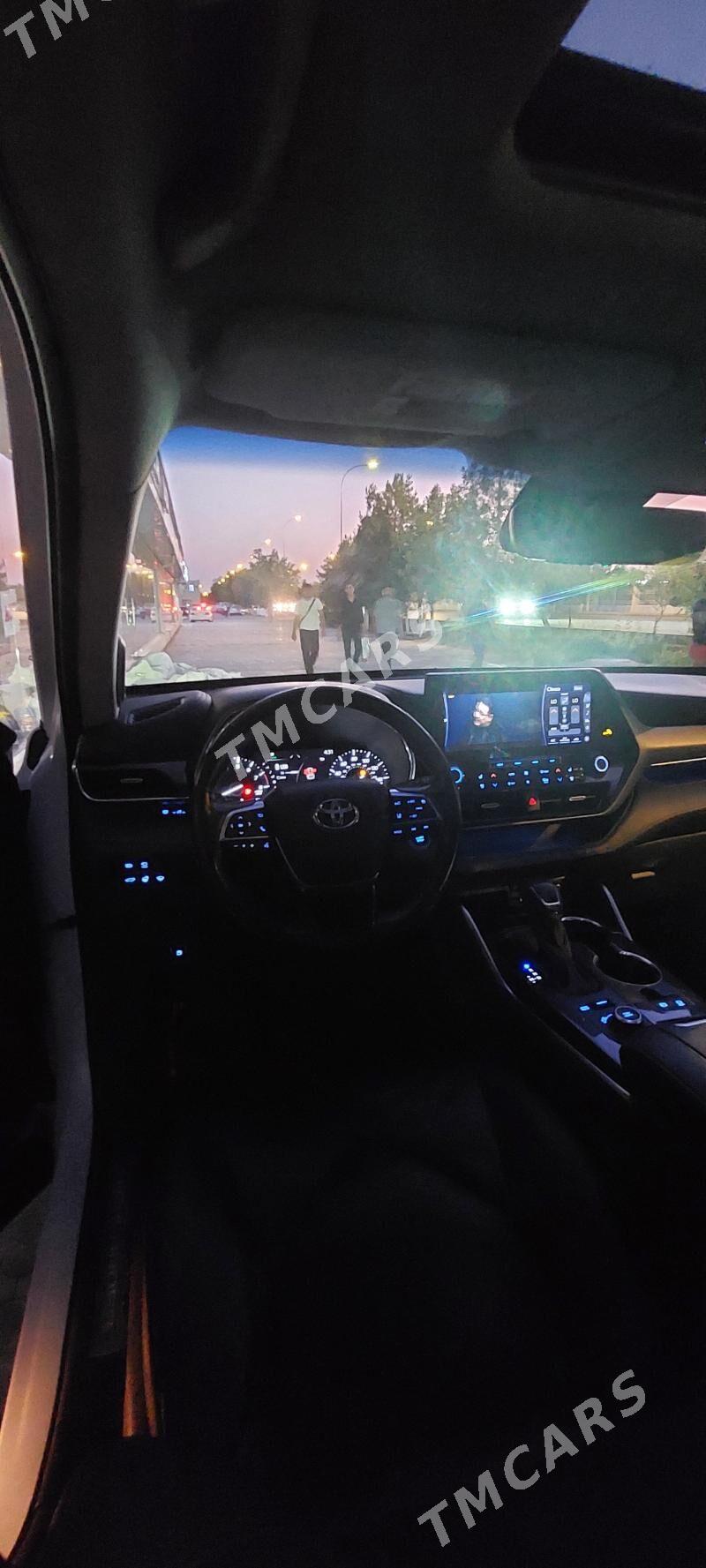 Toyota Highlander 2021 - 500 000 TMT - Çärjew - img 9