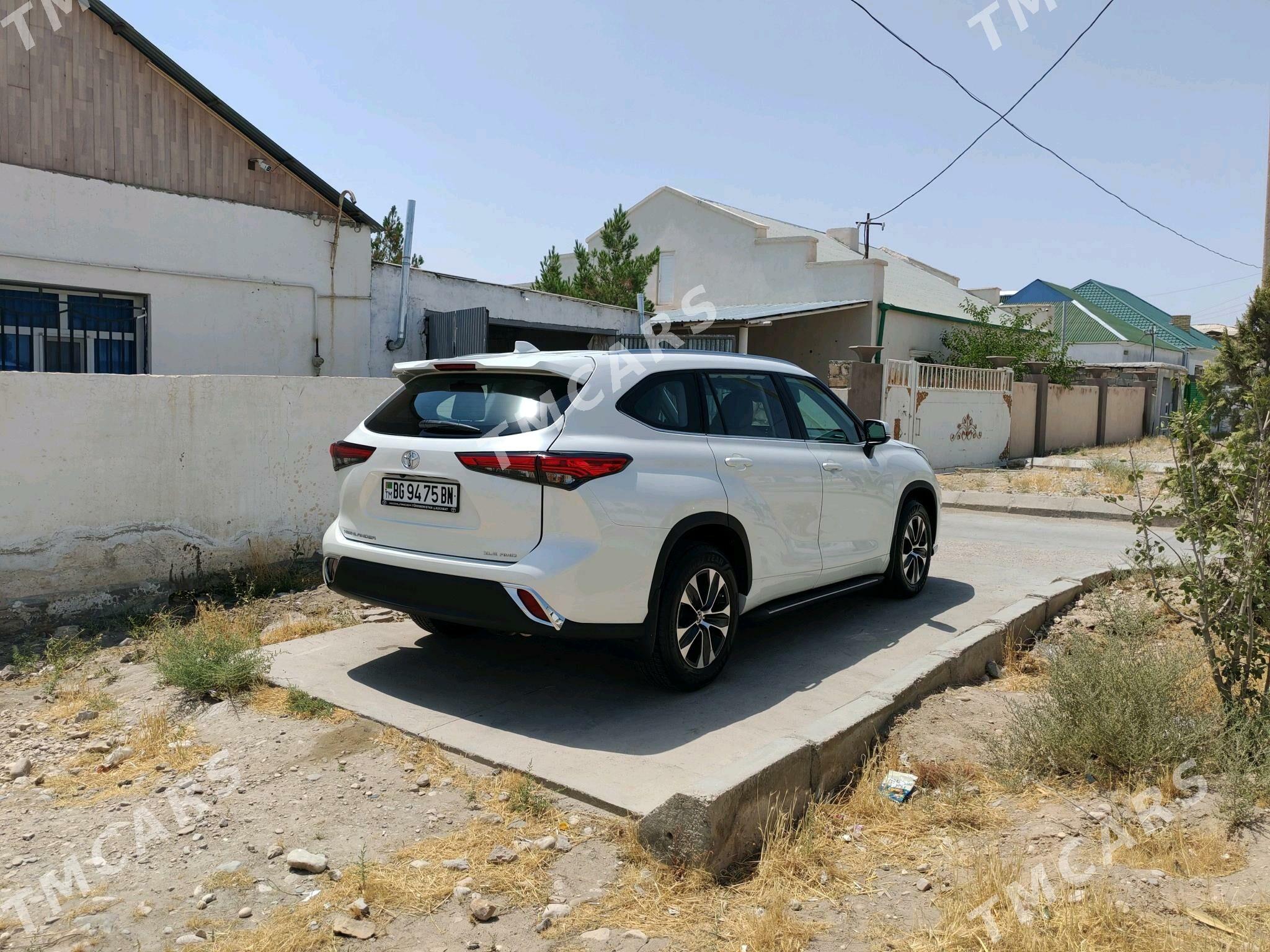 Toyota Highlander 2020 - 600 000 TMT - Balkanabat - img 3