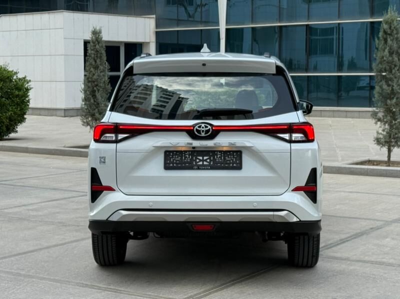 Toyota Veloz 2024 - 375 000 TMT - Ашхабад - img 5