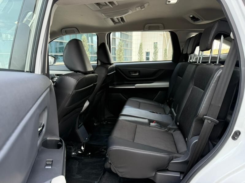 Toyota Veloz 2024 - 375 000 TMT - Ашхабад - img 10