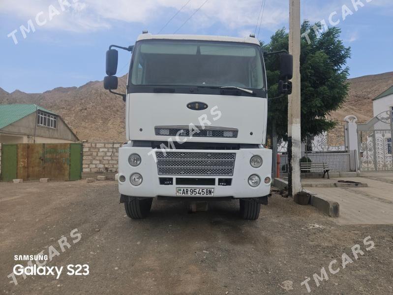 Ford Cargo 3535D 2014 - 700 000 TMT - Туркменбаши - img 3