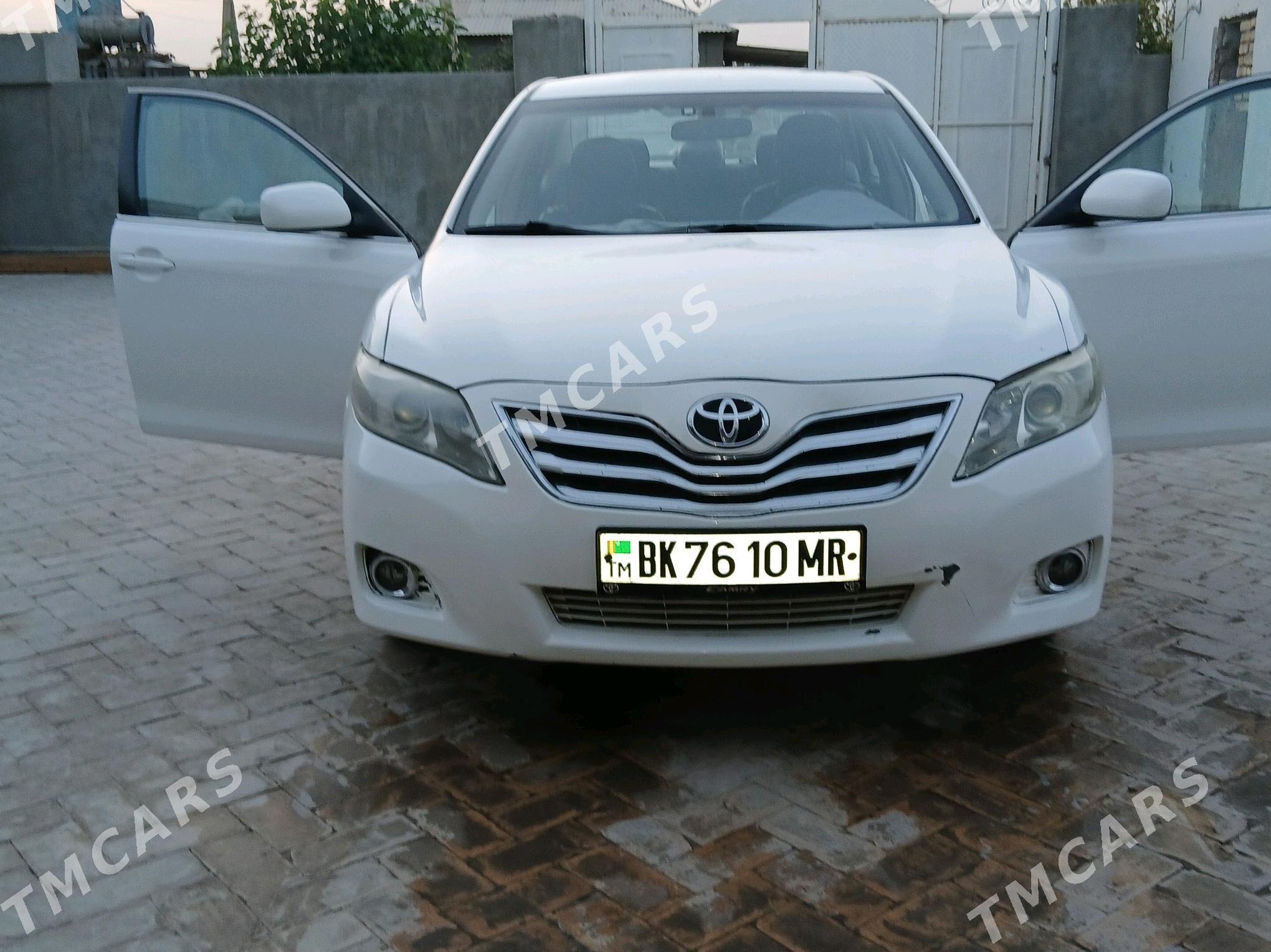 Toyota Camry 2009 - 130 000 TMT - Baýramaly - img 2