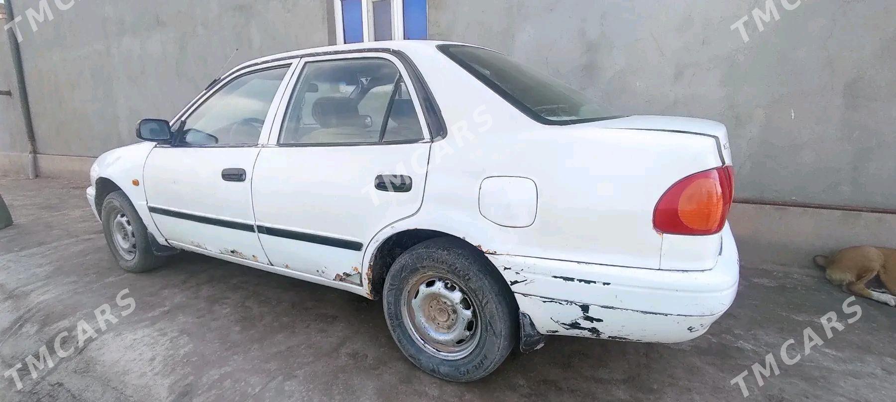Toyota Corolla 1998 - 40 000 TMT - Гурбансолтан Едже - img 3
