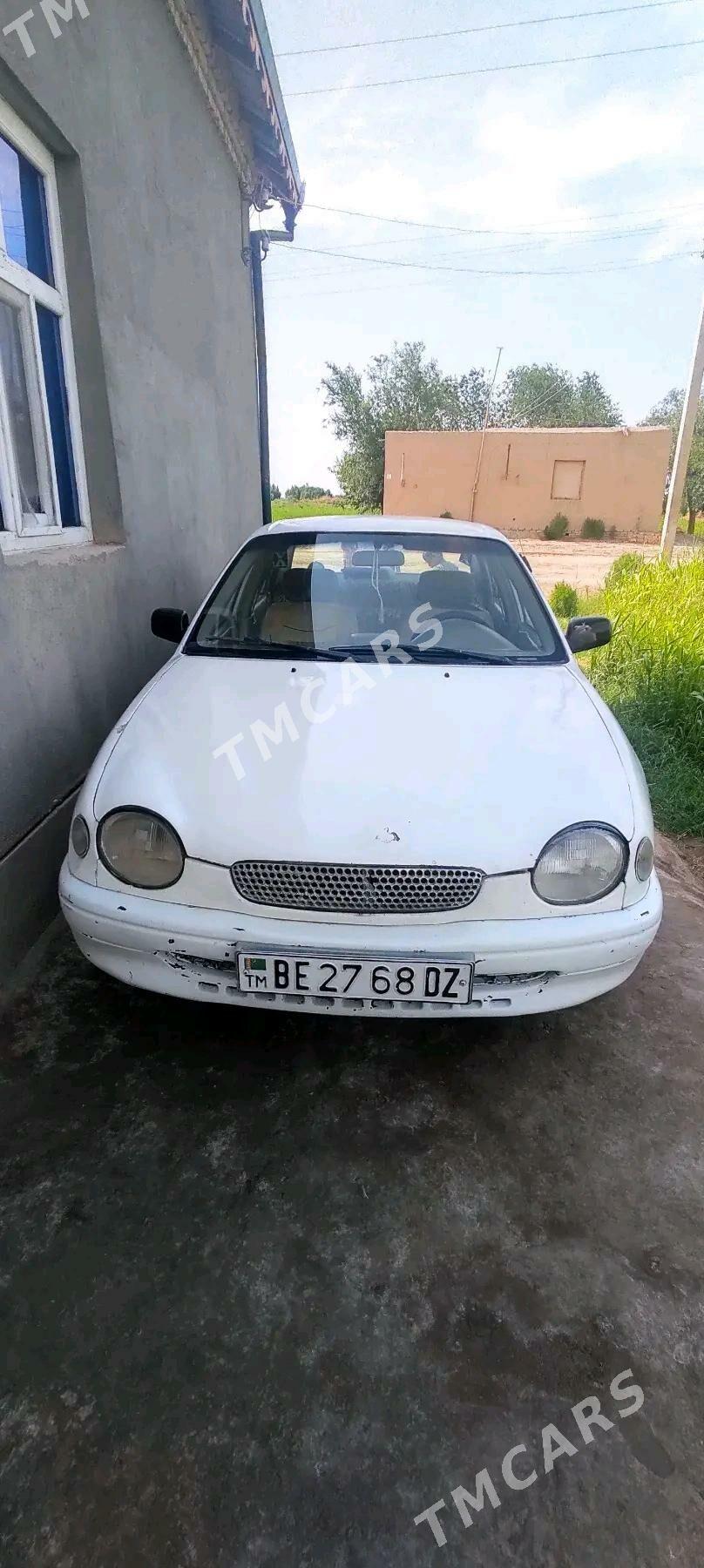 Toyota Corolla 1998 - 40 000 TMT - Гурбансолтан Едже - img 4