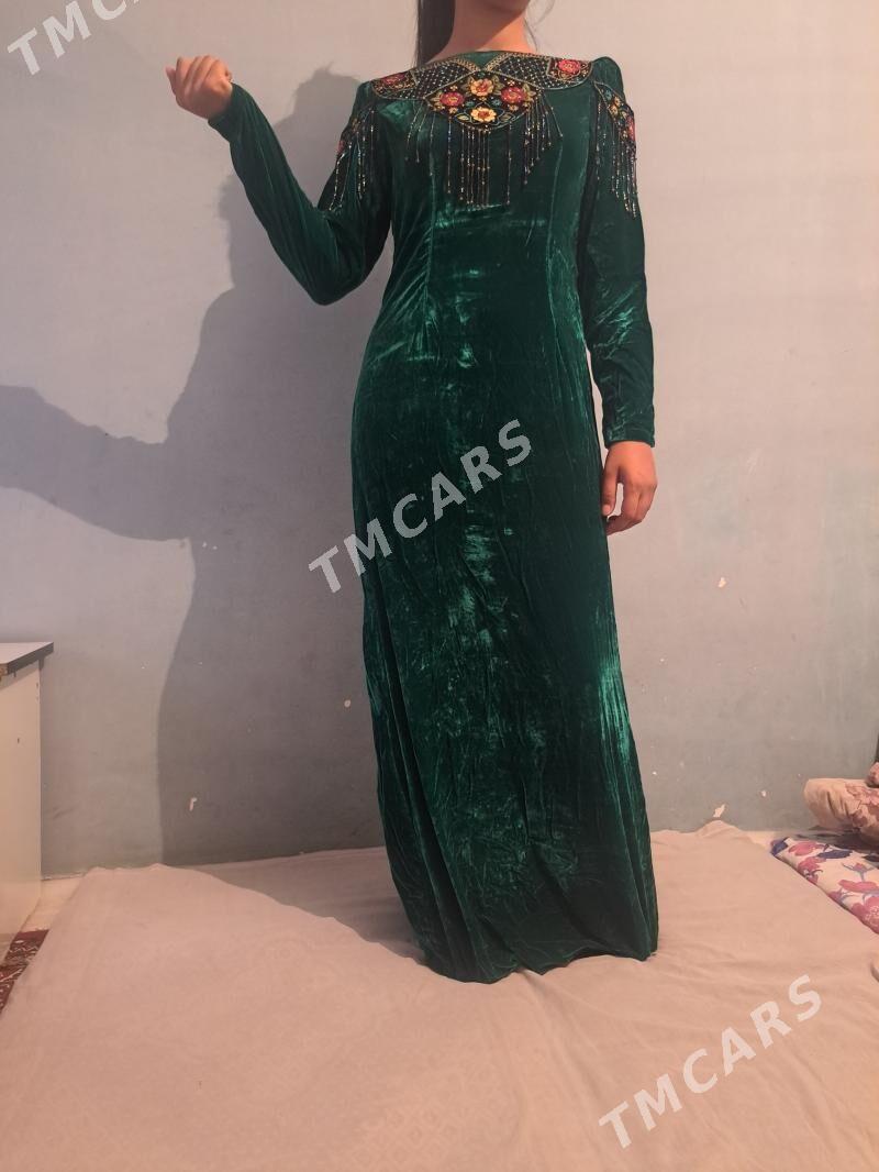 Şkarny weçra geyilyan köynek - Türkmenabat - img 2