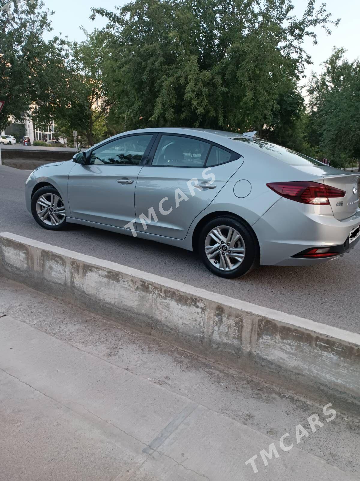 Hyundai Elantra 2019 - 210 000 TMT - Mary - img 4