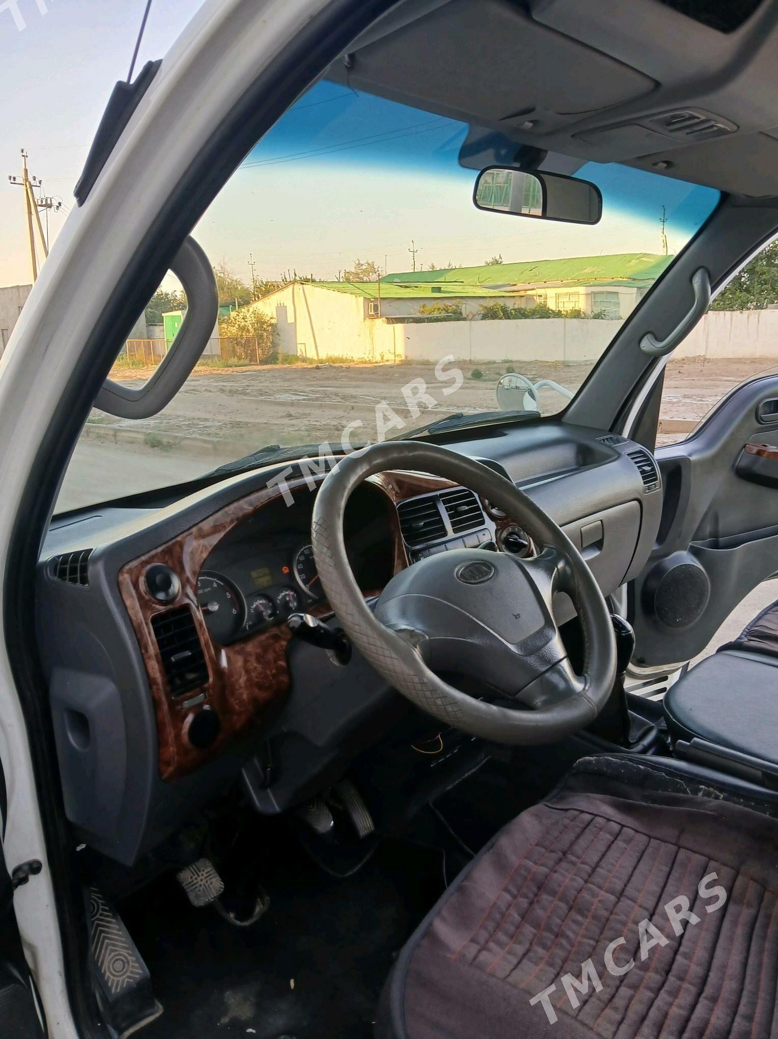 Kia Bongo 2009 - 150 000 TMT - Daşoguz - img 7