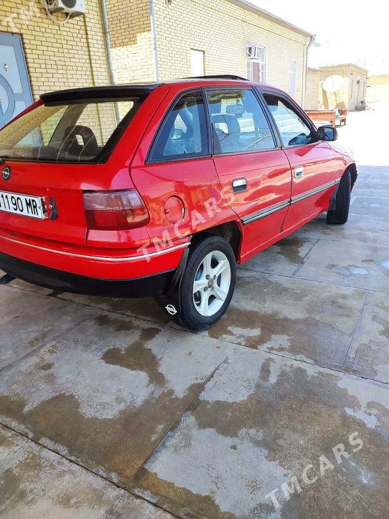 Opel Astra 1992 - 26 000 TMT - Мары - img 2