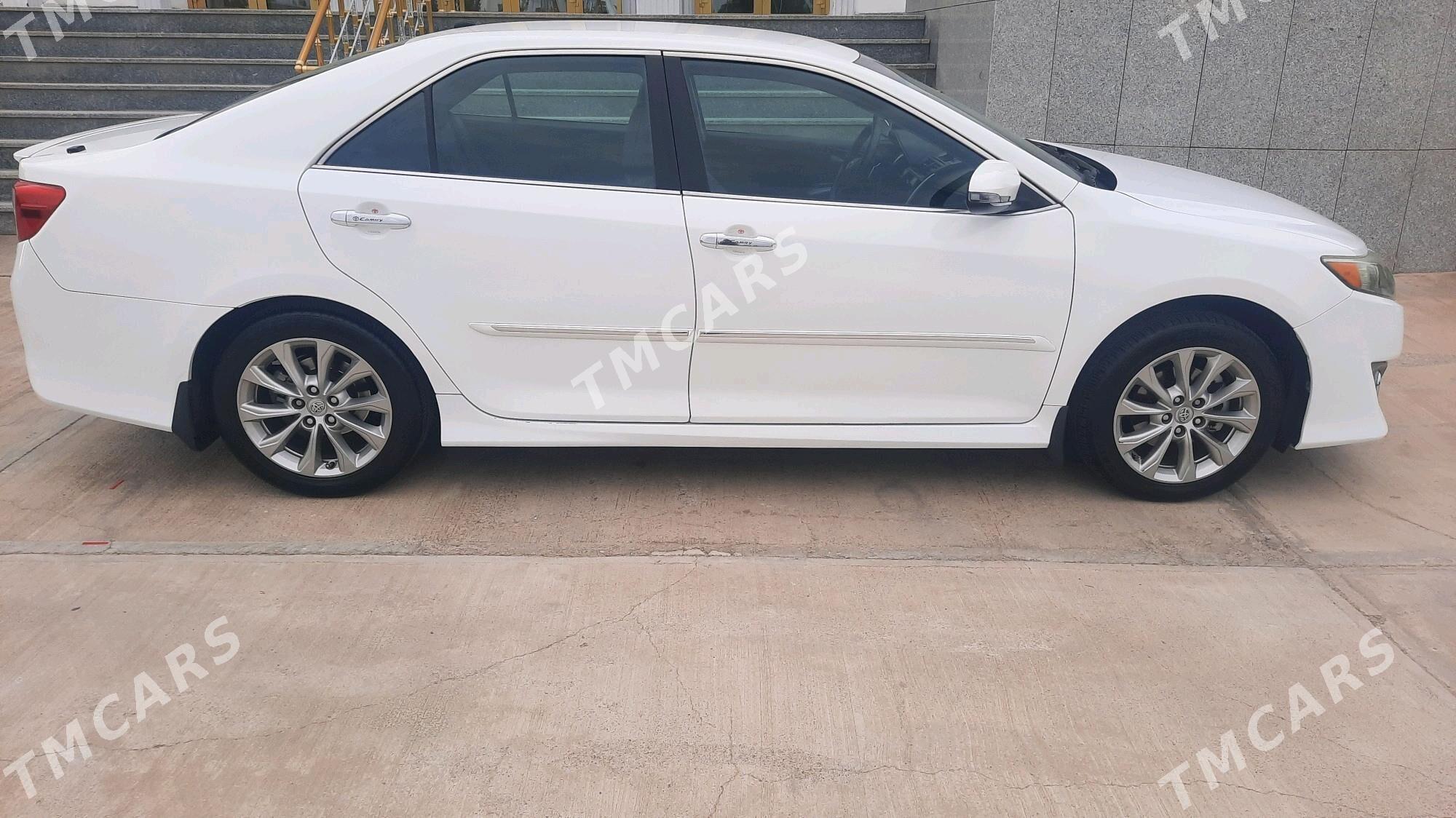 Toyota Camry 2013 - 220 000 TMT - Büzmeýin GRES - img 2