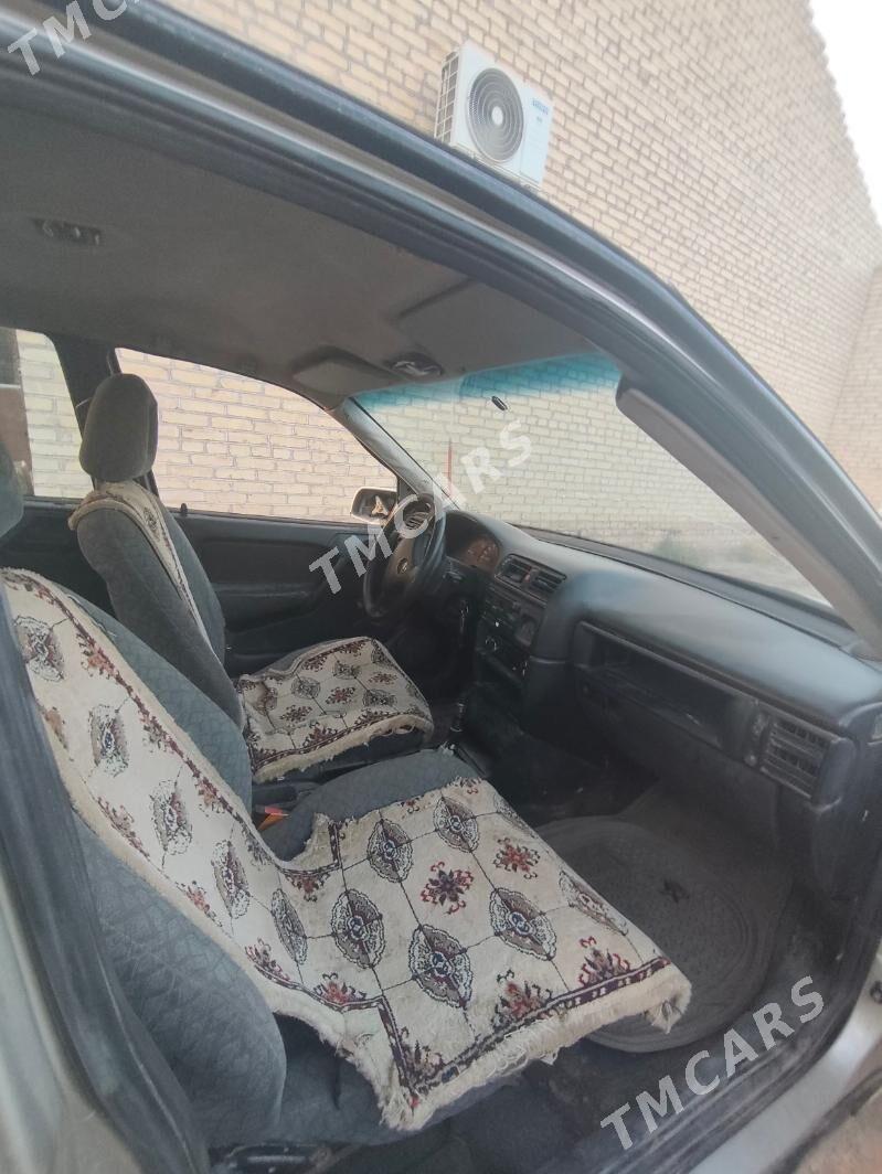 Opel Vectra 1991 - 25 000 TMT - Саят - img 9