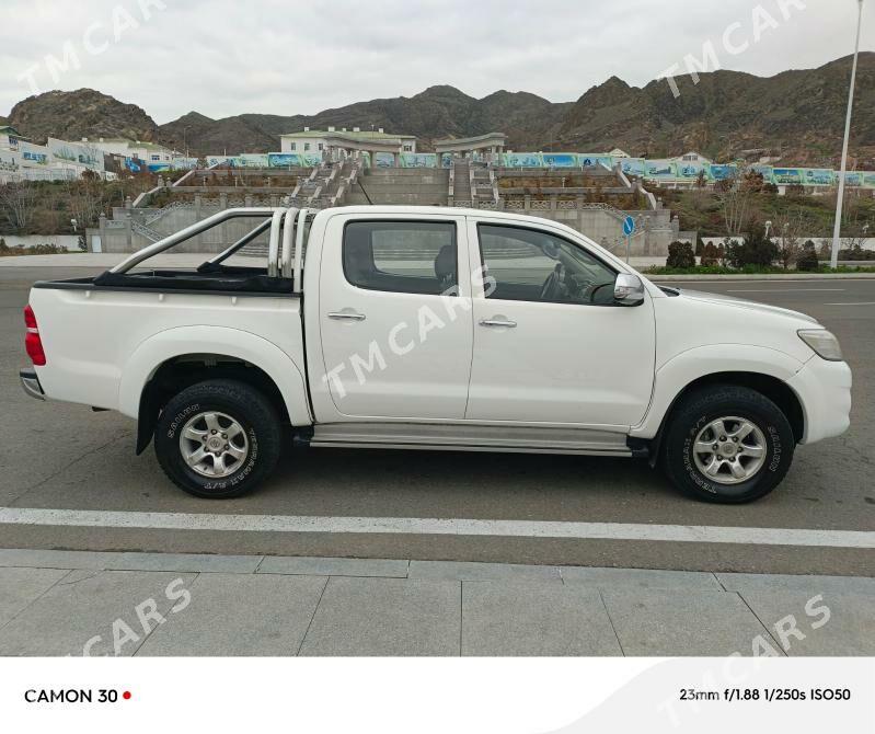 Toyota Hilux 2012 - 280 000 TMT - Туркменбаши - img 7