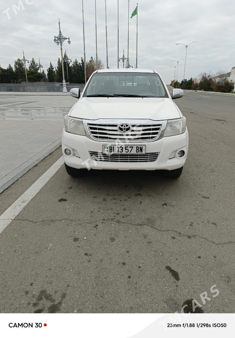 Toyota Hilux 2012 - 280 000 TMT - Туркменбаши - img 3