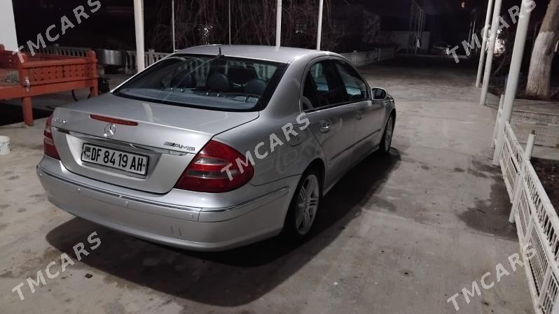 Mercedes-Benz E320 2002 - 120 000 TMT - Теджен - img 4