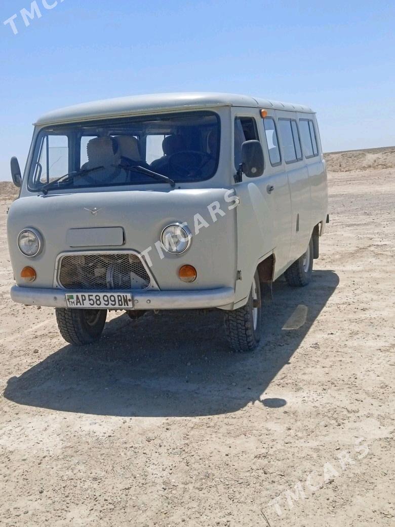 UAZ 2206 2000 - 45 000 TMT - Türkmenbaşy - img 3