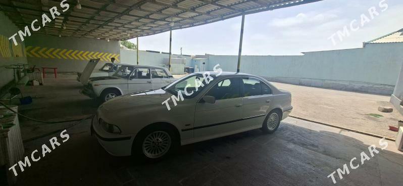 BMW E39 1999 - 115 000 TMT - Кака - img 4