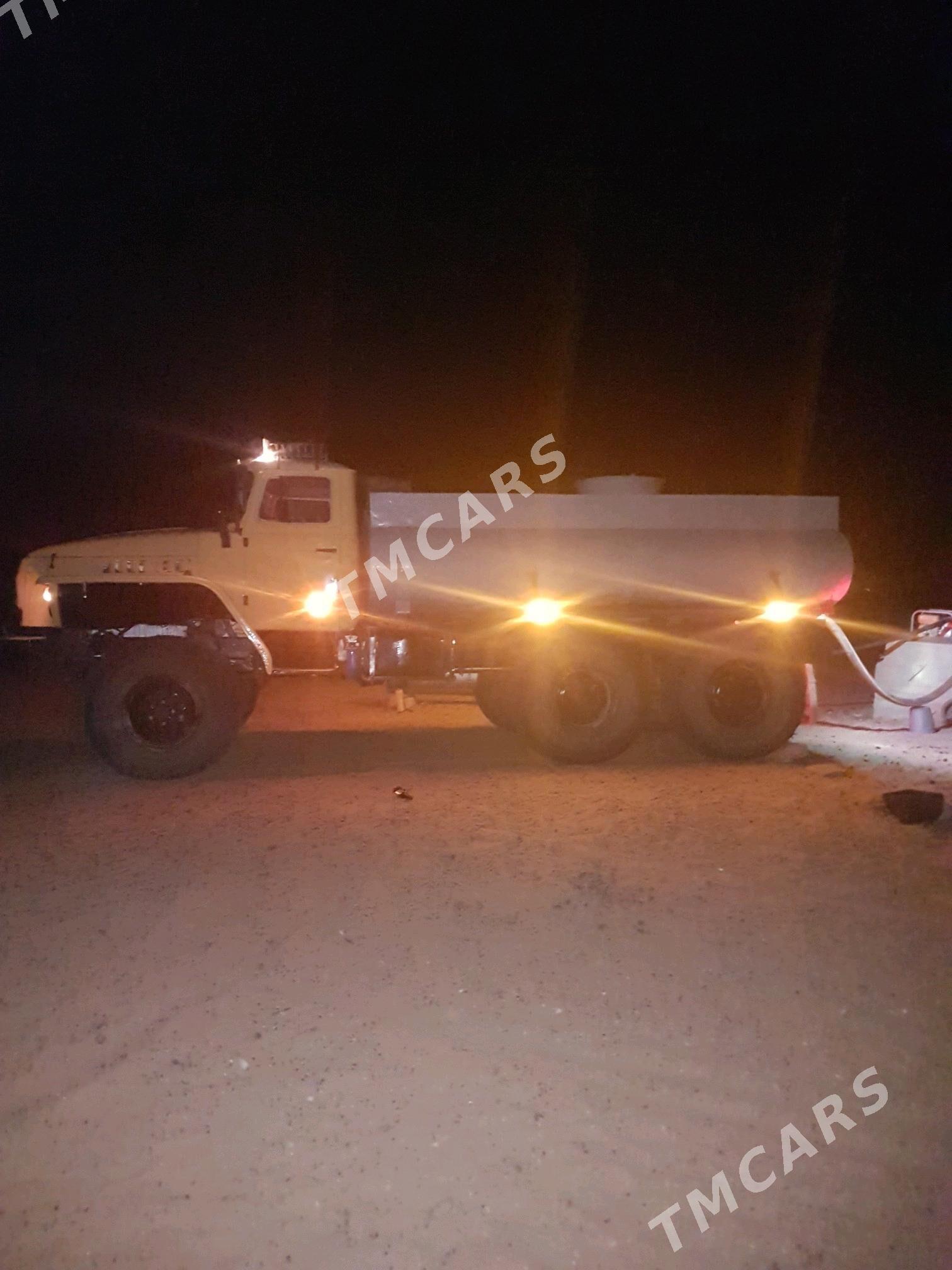 Ural 4320 1985 - 280 000 TMT - Ак-Бугдайский этрап - img 4