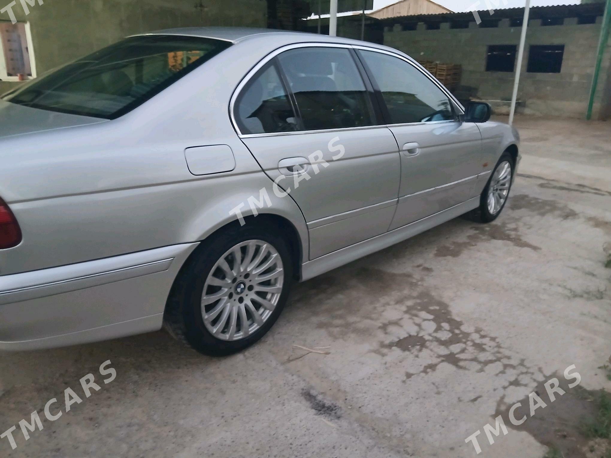 BMW E39 1998 - 80 000 TMT - Яшлык - img 3
