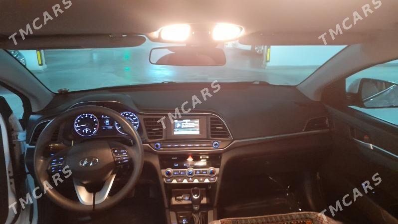 Hyundai Elantra 2020 - 245 000 TMT - Aşgabat - img 3