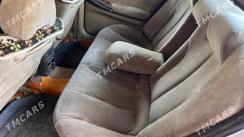 Nissan Maxima 2000 - 42 000 TMT - етр. Туркменбаши - img 6