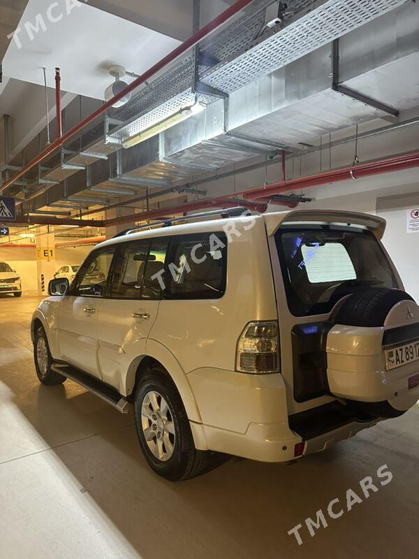 Mitsubishi Pajero 2014 - 298 000 TMT - Aşgabat - img 4