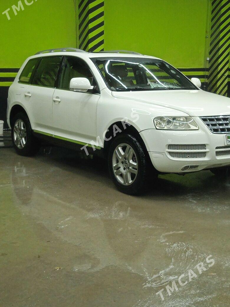 Volkswagen Touareg 2005 - 130 000 TMT - Район ст. Аэропорта, ул. Гагарина - img 4