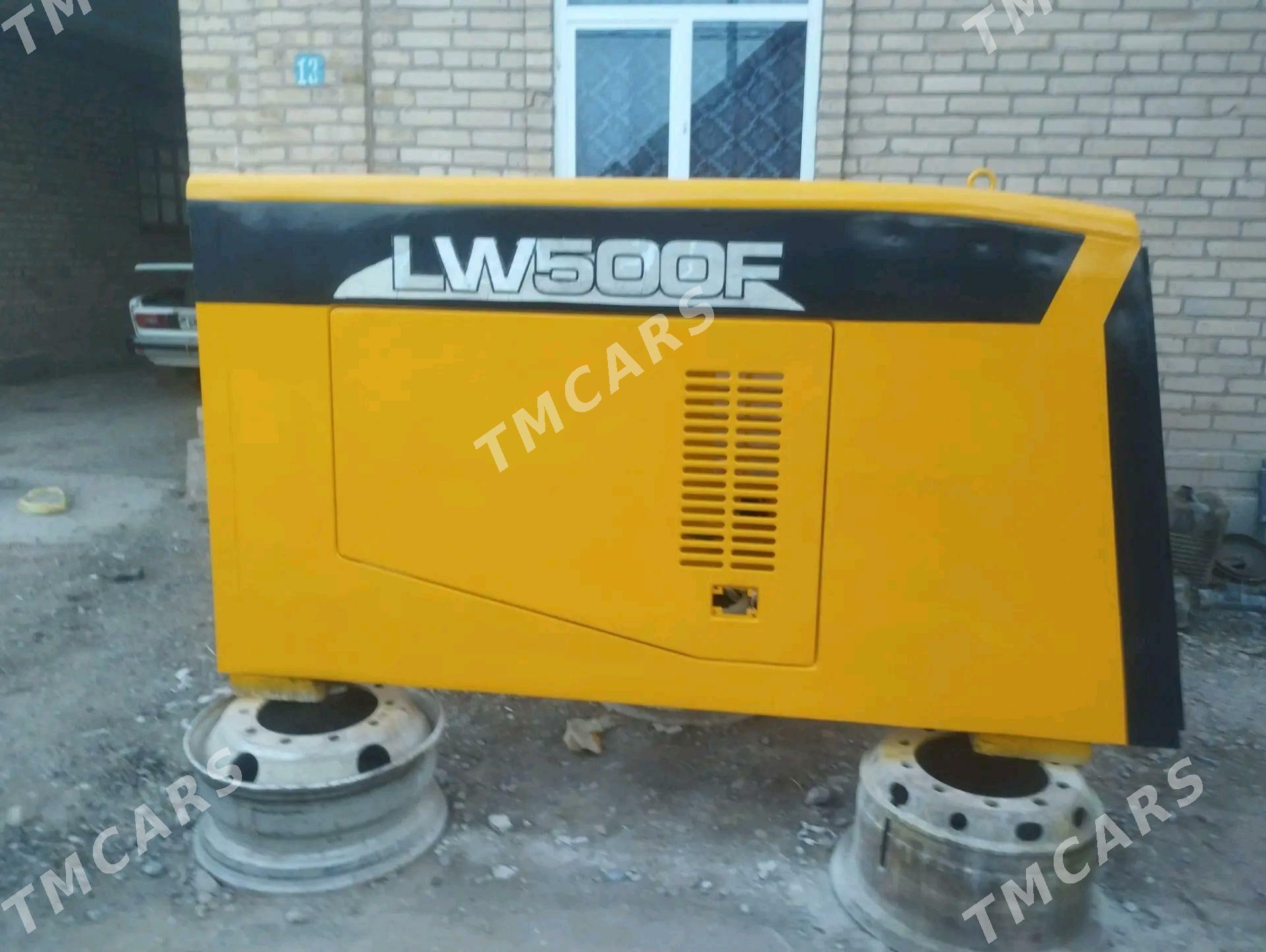 XCMG LW500F 2011 - 400 000 TMT - Сакар - img 3