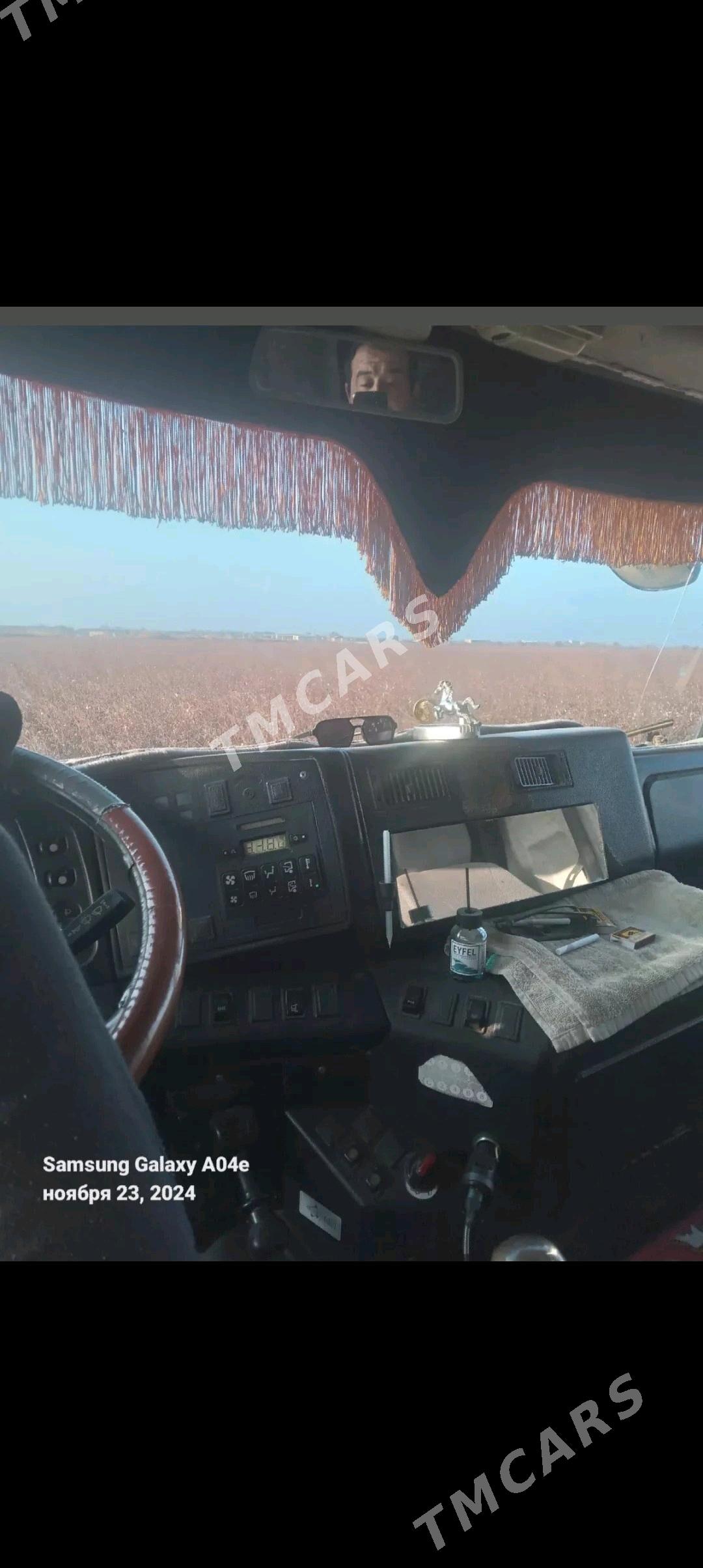 Maz Samosval 2013 - 500 000 TMT - Сакар - img 2