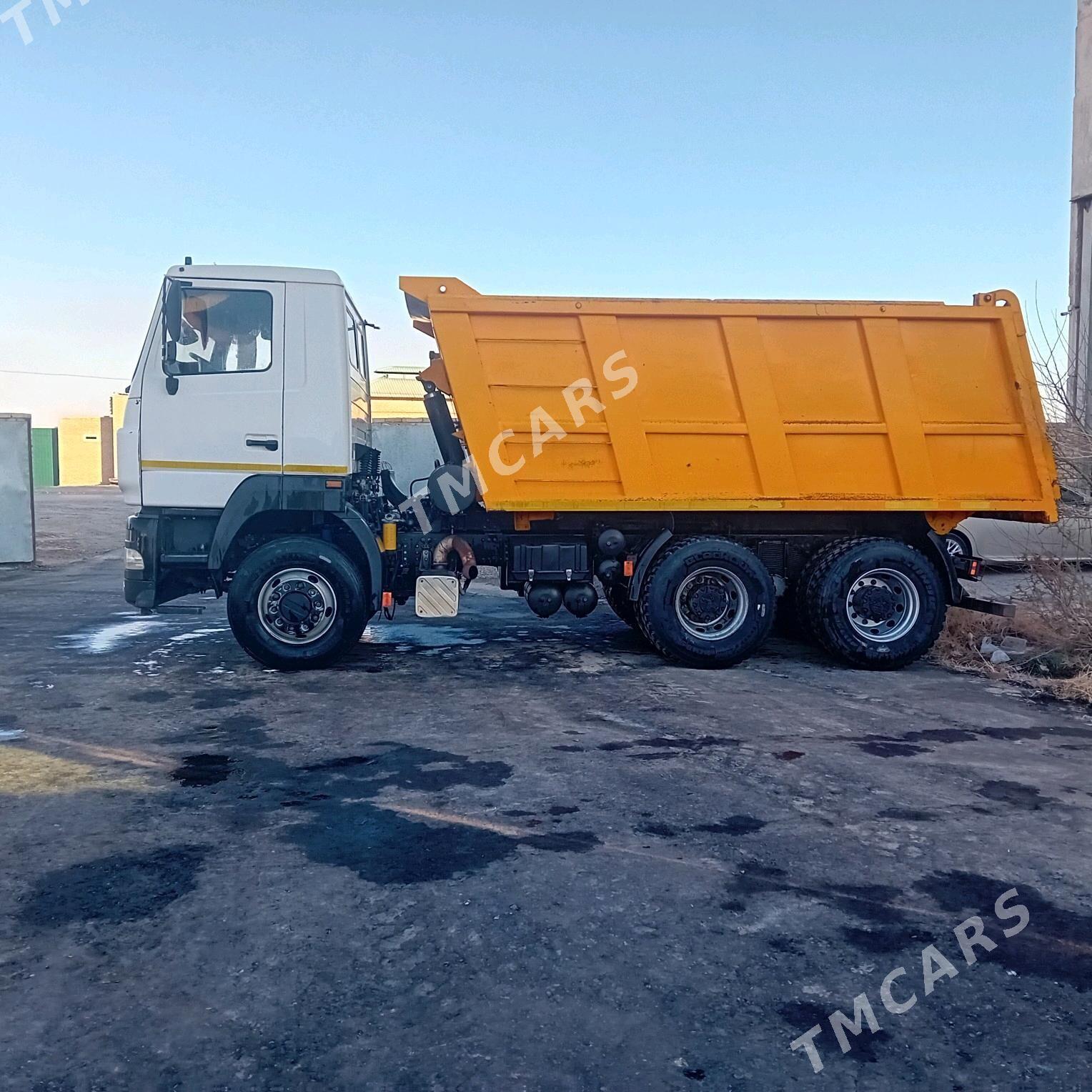 Maz Samosval 2013 - 500 000 TMT - Сакар - img 3