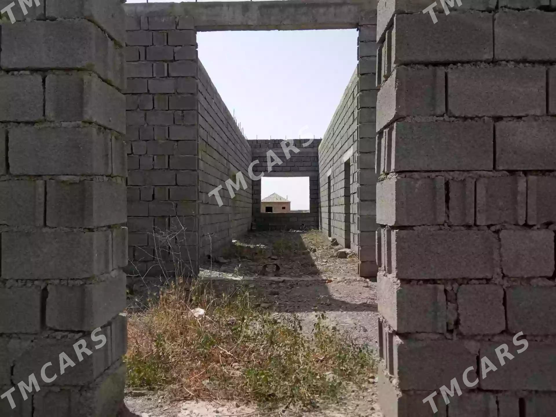 Satlyk jay Baherden - Бахарден - img 3