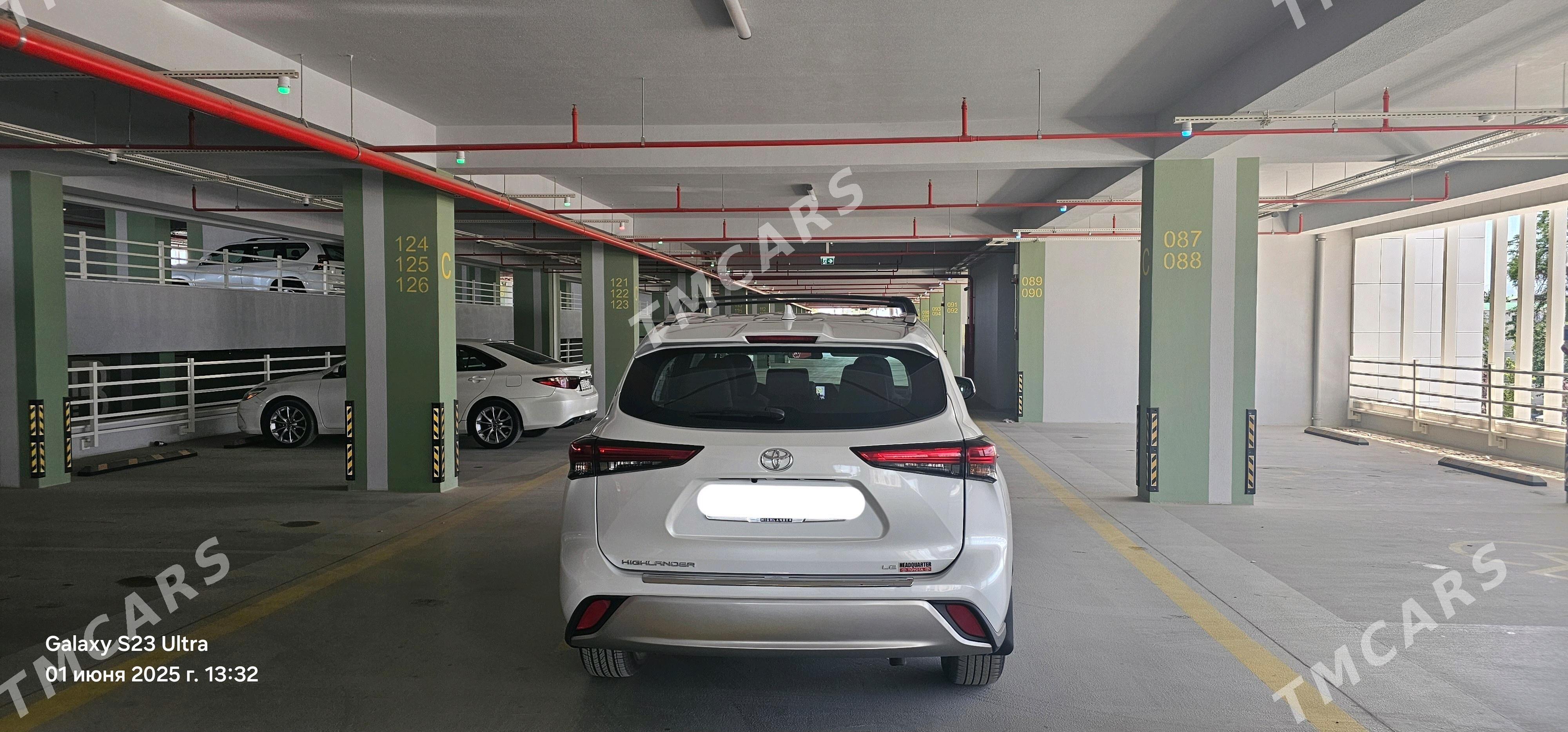 Toyota Highlander 2020 - 480 000 TMT - Aşgabat - img 5