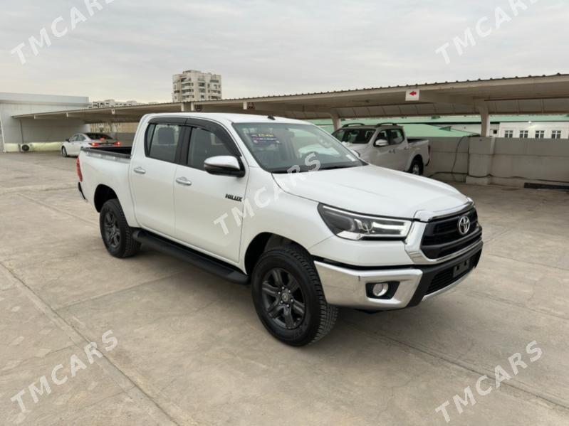 Toyota Hilux 2025 - 690 000 TMT - Ашхабад - img 2
