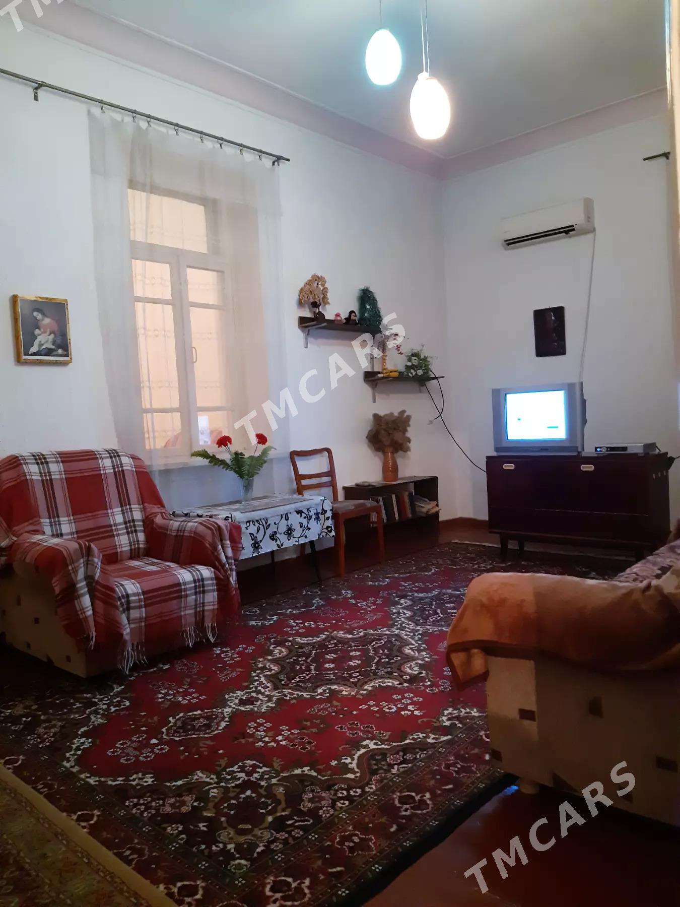 КВАРТИРУ ПРОДАМ/ ТИХИЙ ДВОР - Türkmenbaşy - img 6